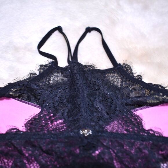 Victoria Secret PINK Black Halter Racer Back Lace Bralette Size Small - Picture 4 of 6